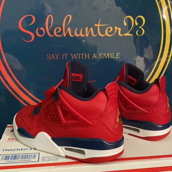 Air Jordan 4 retro FIBA. Sz 4Y - Picture 3 of 9